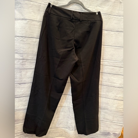 DRESS BARN Black Dress Pants with Flat-Front Design and Straight Leg/size 10 - Picture 6 of 8